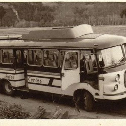 O 8097 ( de volante a la derecha, comprado a Empresa Hernández en 1960)