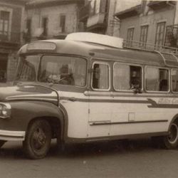FORD 8, CARROZADO POR MAISO ( O 208612)